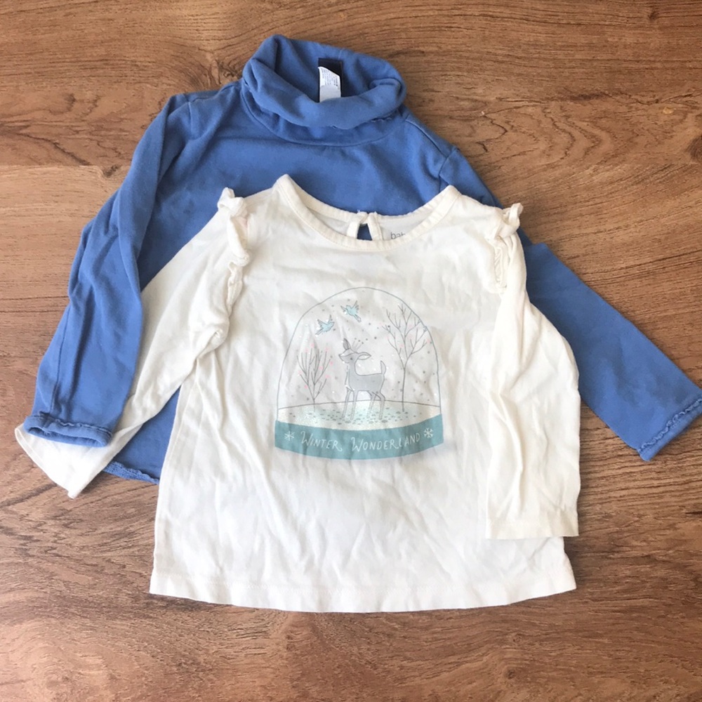 2 baby Gap tops